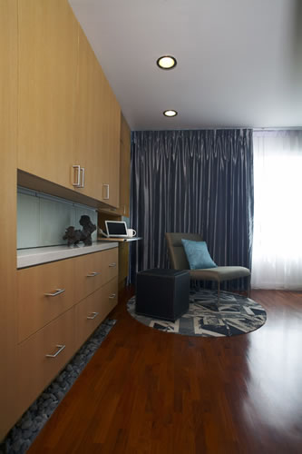 Click the image to close it.