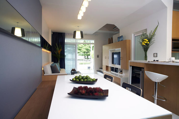 Click the image to close it.