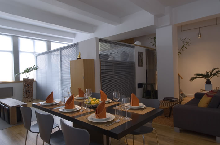 Click the image to close it.