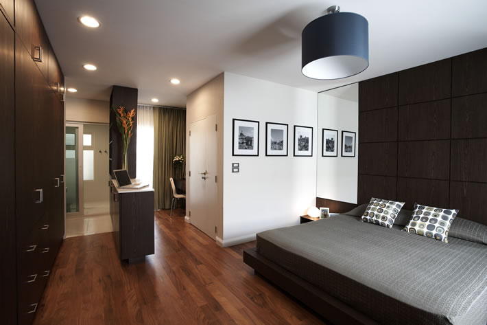 Click the image to close it.