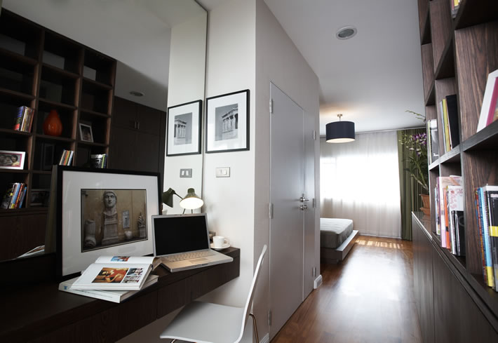 Click the image to close it.