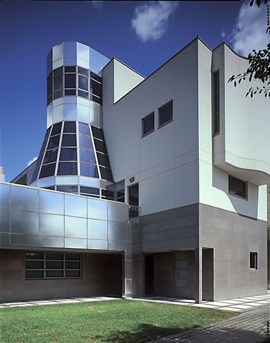 Click the image to close it.