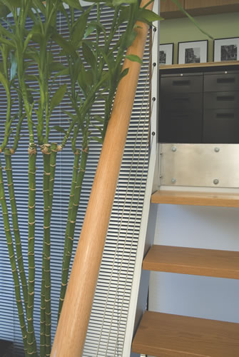 Click the image to close it.