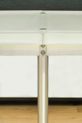 Click the image to close it.